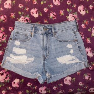 Aeropostale ~ “ Mom Short “ Jean Shorts!!